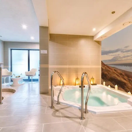 Najpiękniejszy Bezpośredni Widok Na Bałtyk - Twój Apartamento Sarbinowo